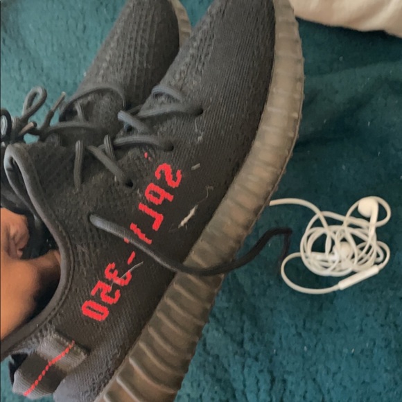 yeezy 350 bred - Picture 3 of 4